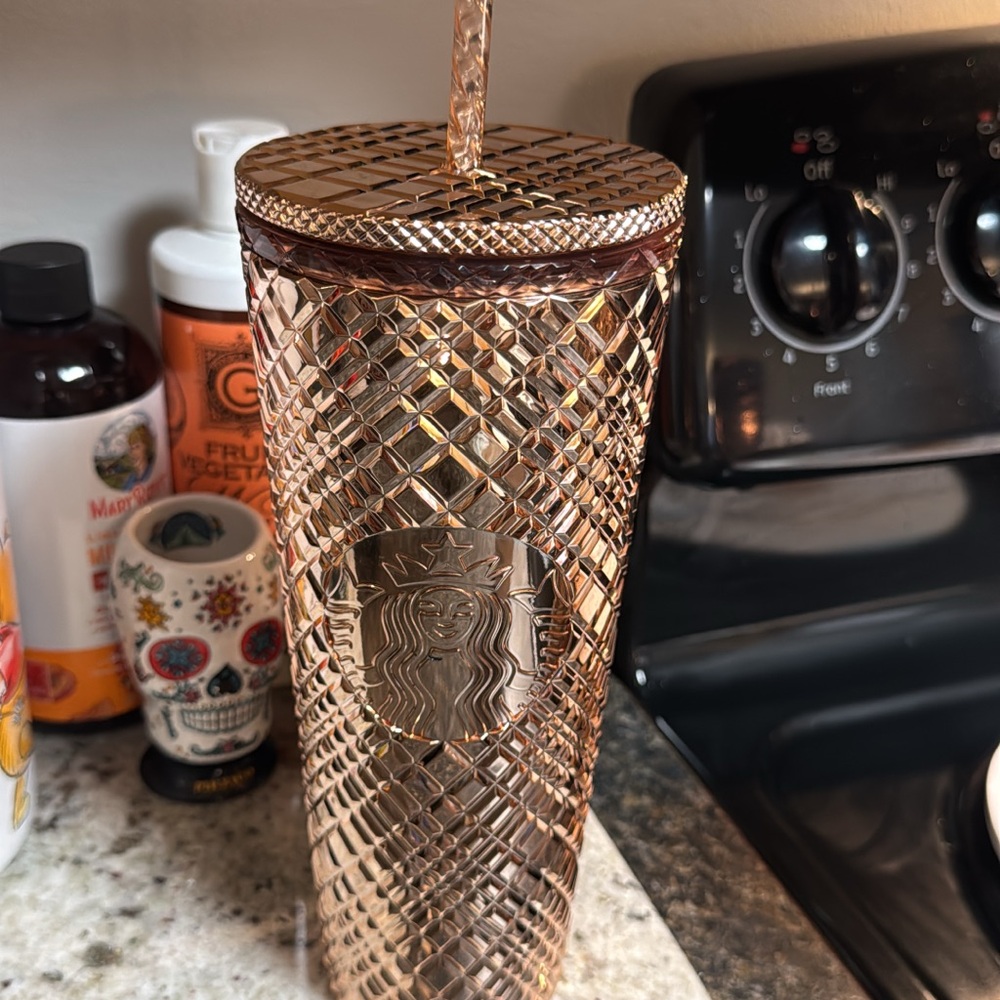 Starbucks Metallic Rose Gold Tumbler with Straw